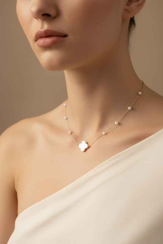 Amour de Mistissi – Perle de Trèfle à Quatre Feuilles