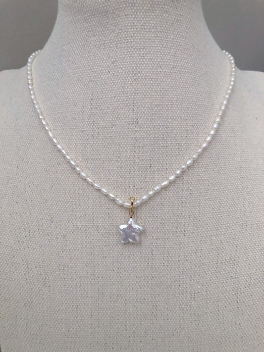 Étoile de Mistissi Pendant: White Star