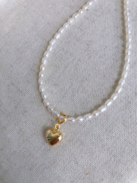 Micro de Mistissi – Seed Rice Pearl Necklace