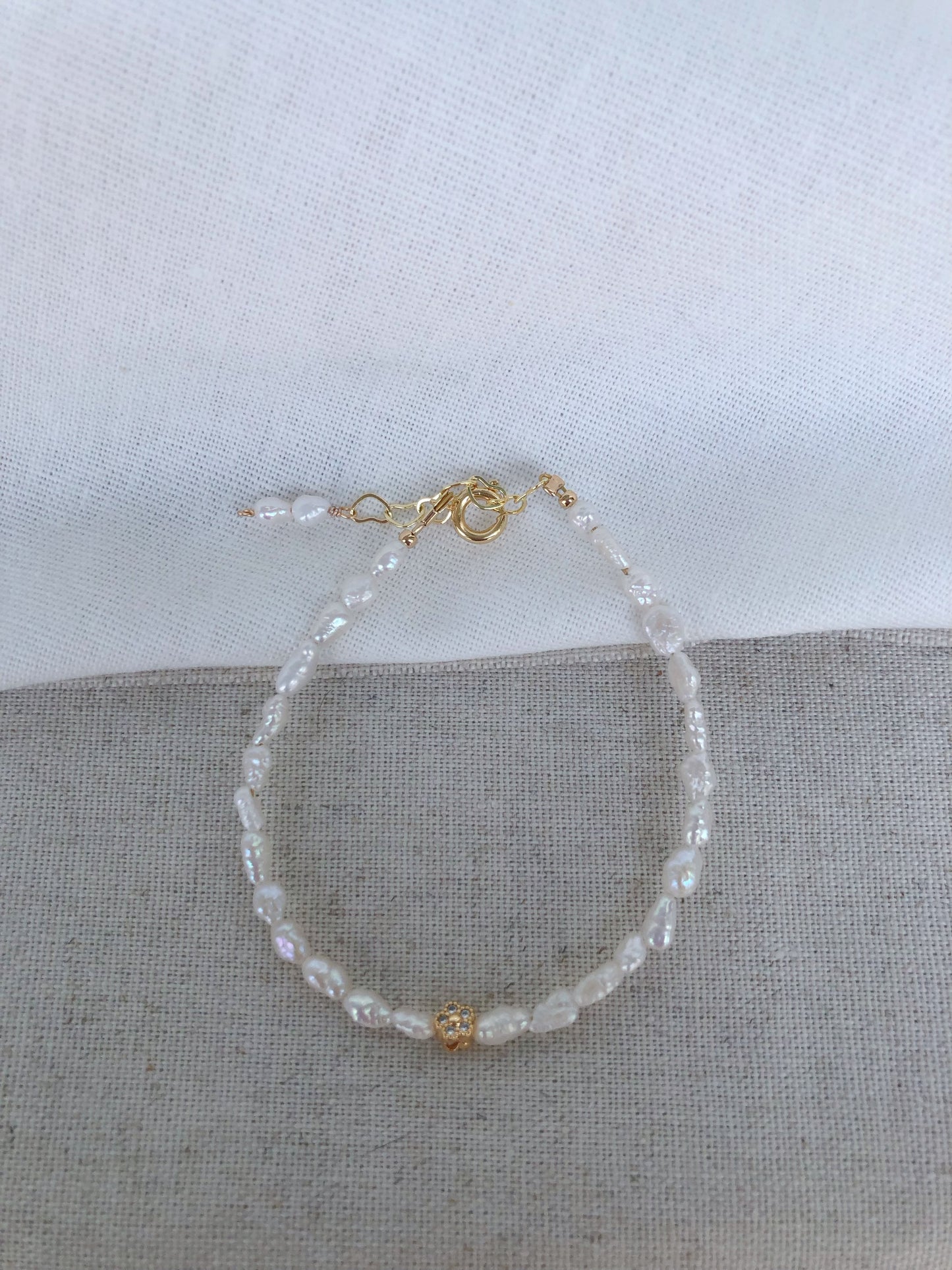 Amour de Mistissi Flower Keshi Pearl Bracelet