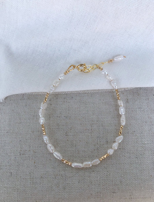 Amour de Mistissi Golden Wave Keshi Pearl Bracelet