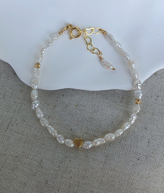 Amour de Mistissi Heart Keshi Pearl Bracelet