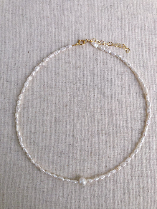 Amour de Mistissi keshi pearl choker