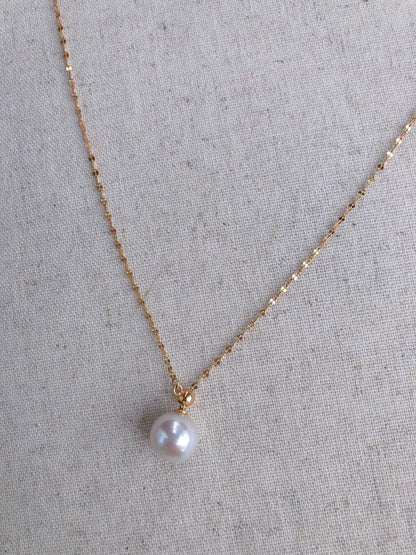 Essence de Mistissi Necklace