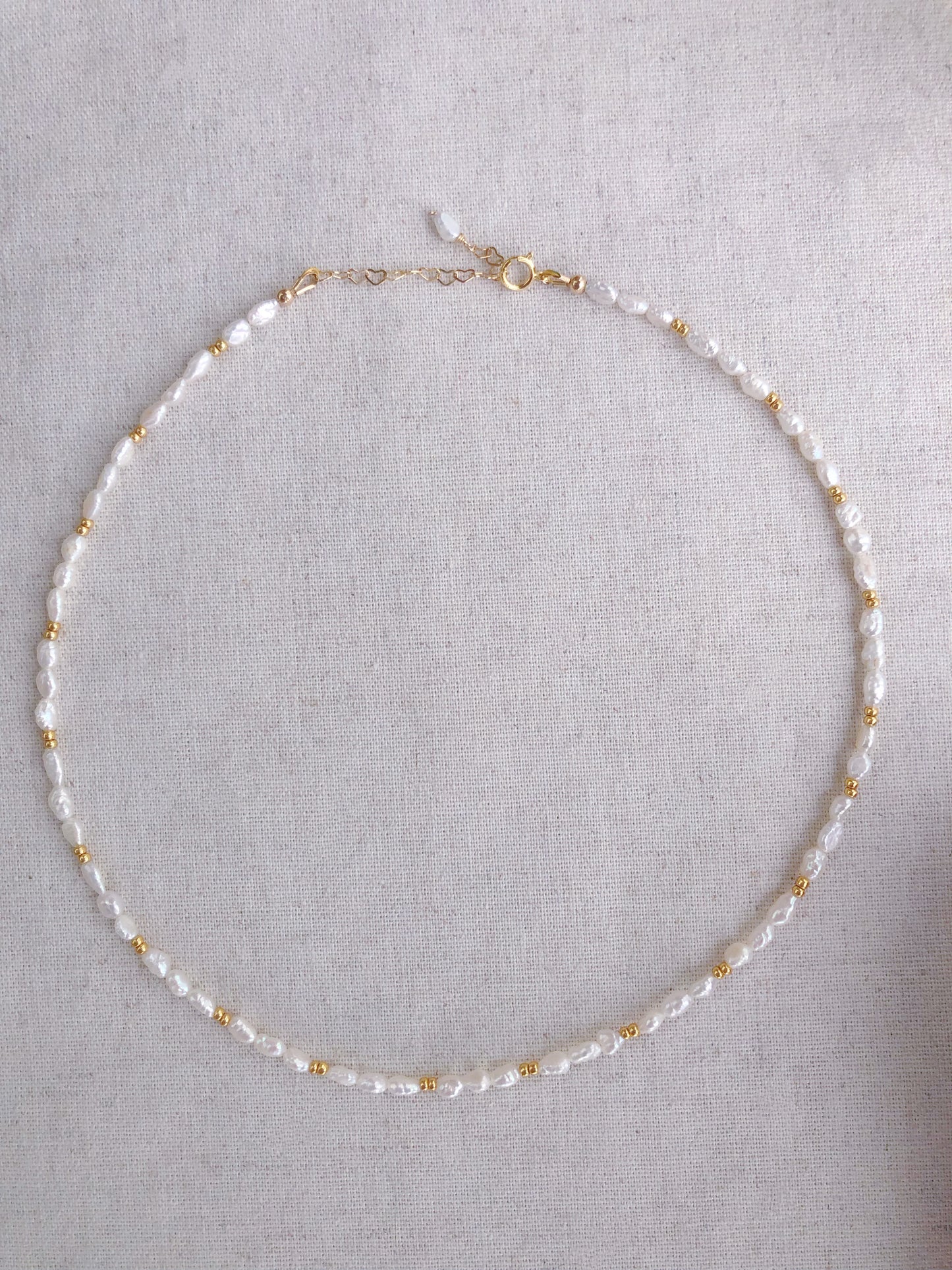 Perles au Soleil- freshwater keshi pearls necklace