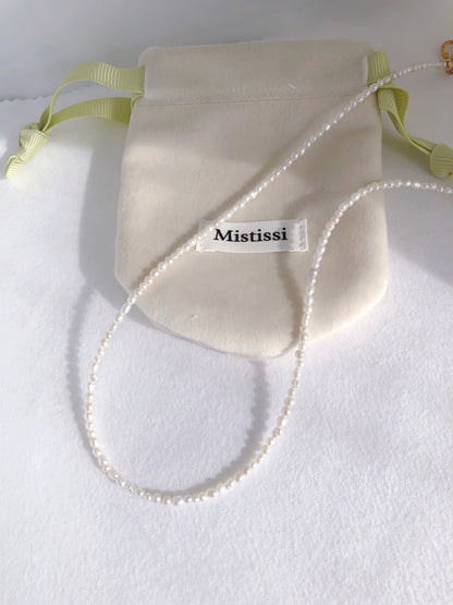 Micro de Mistissi – Soft Whisper Necklace