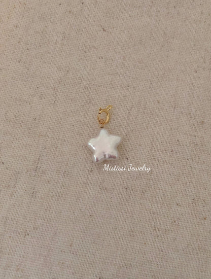 Étoile de Mistissi Pendant: White Star