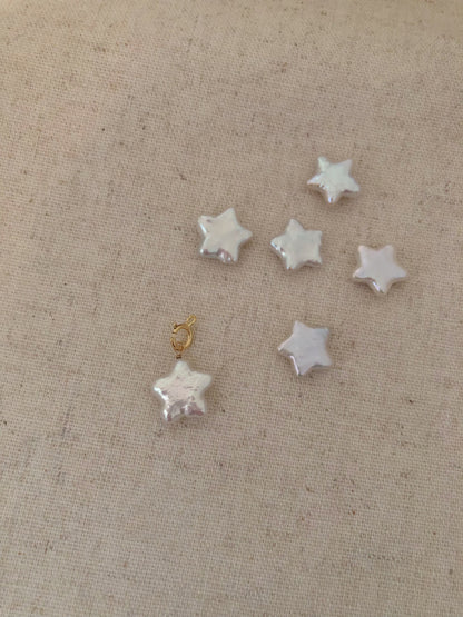 Étoile de Mistissi Pendant: White Star