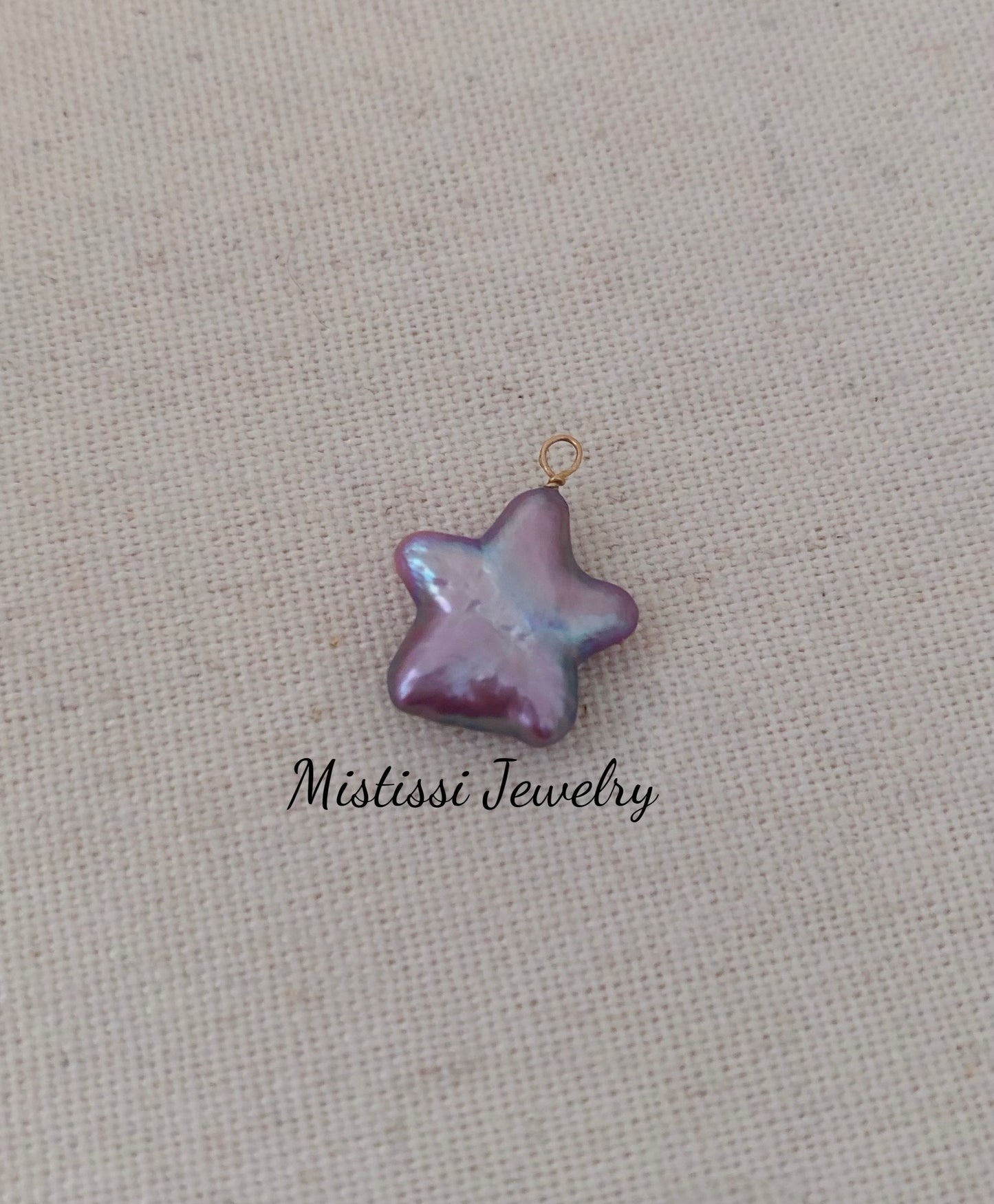 Étoile de Mistissi Pendant: Purple Star