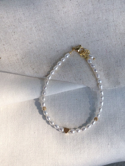 Amour de Mistissi Heart Rice Pearl Bracelet