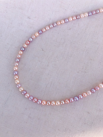 Colour de Mistissi- Rainbow Pearl Necklace
