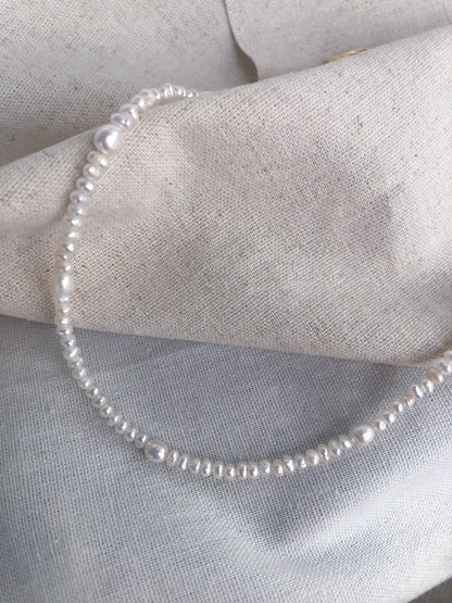 Golden Mistissi Baroque Pearl Necklace