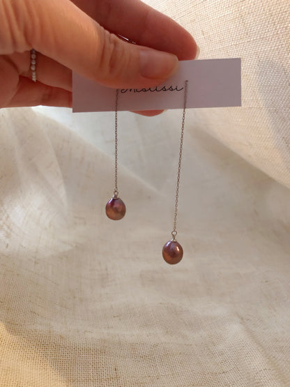 Couleur de Mistissi Dangle Pearl Earrings