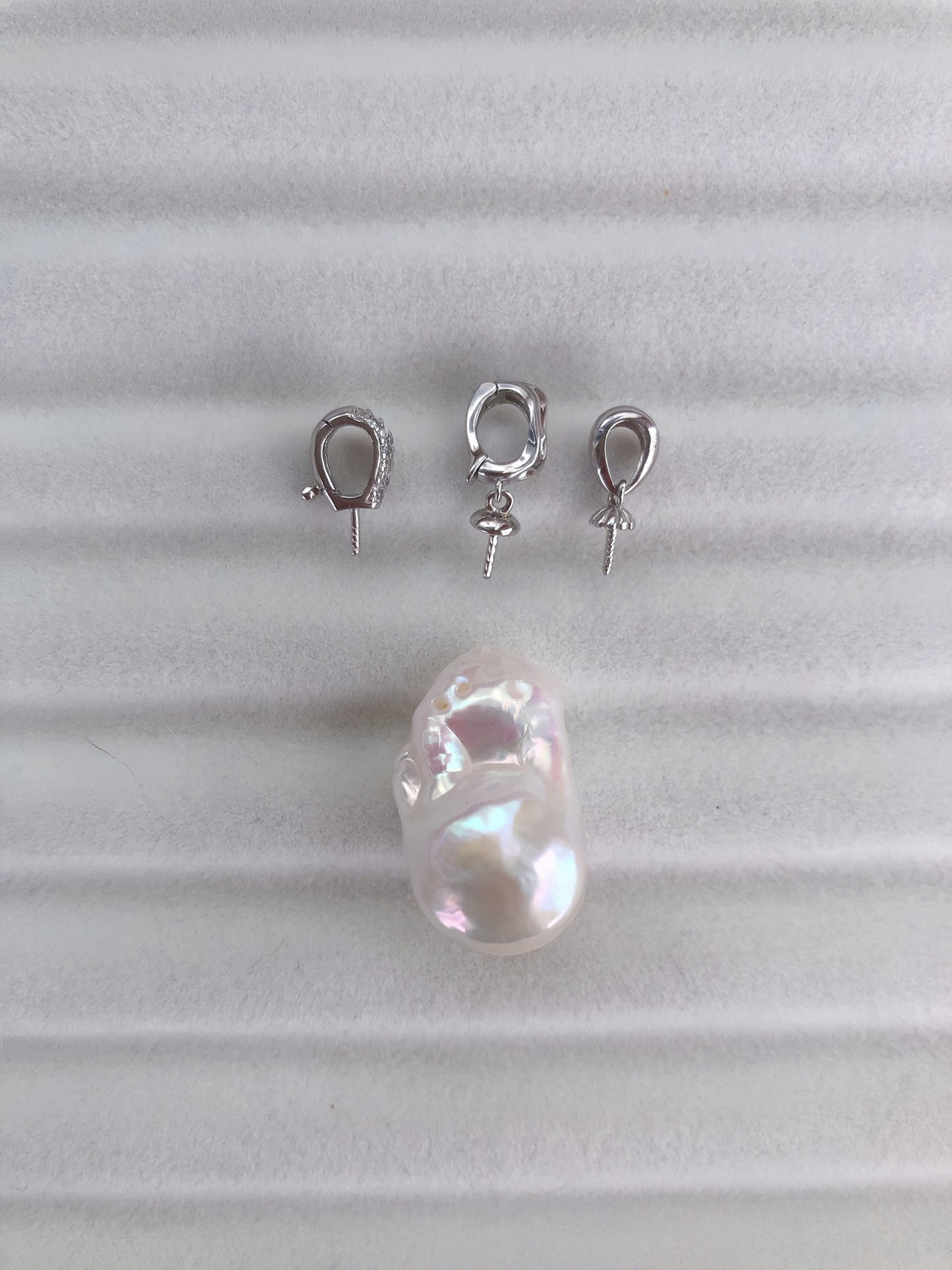 Baroque Pearl Pendant