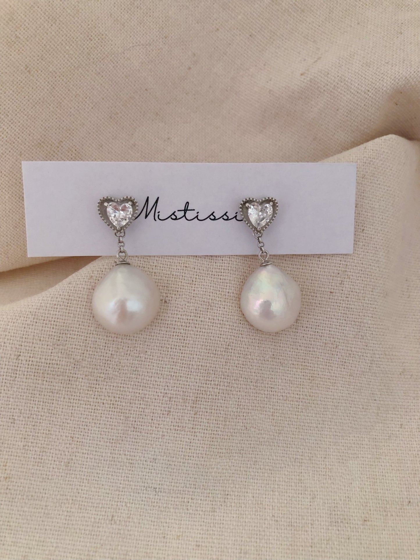 Amour de Mistissi – Cœur de Perle Earrings