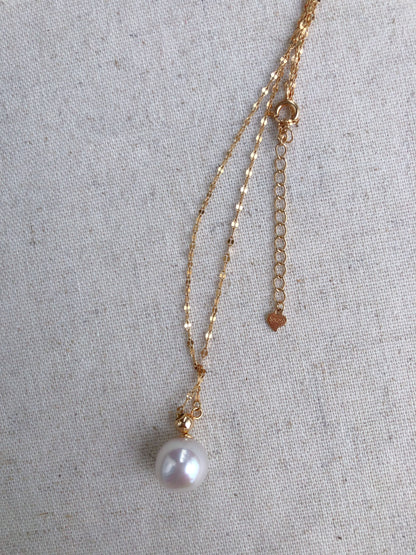 Essence de Mistissi Necklace