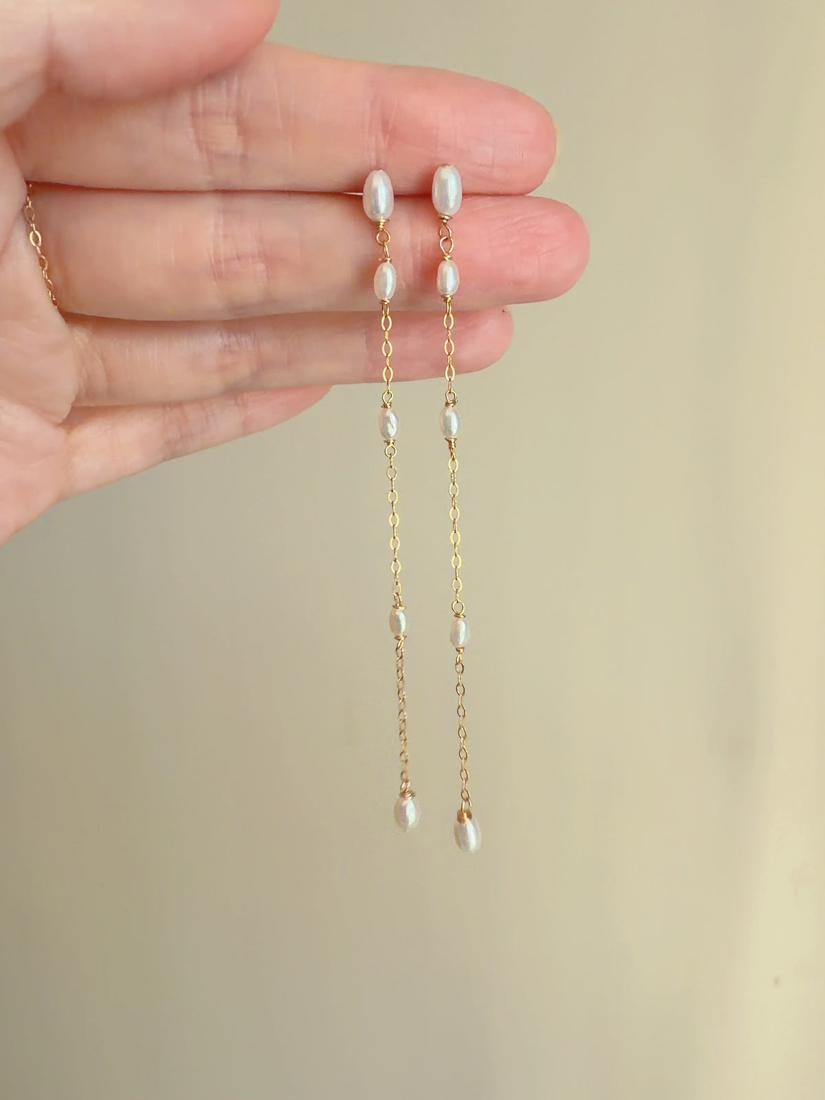 Élancée — Pearl Chain Drop Earrings