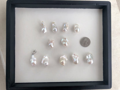 Baroque Pearl Pendant