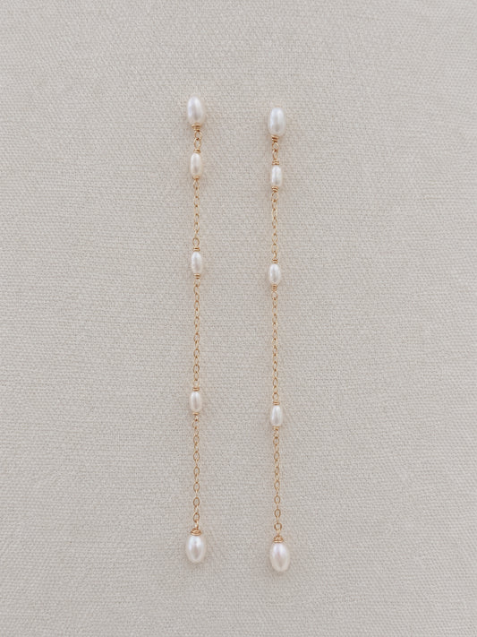Élancée — Pearl Chain Drop Earrings