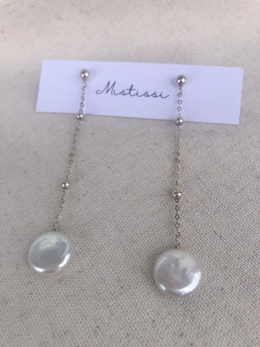 Éclat de Mistissi: Coin Pearl Drop Sterling Silver Earrings