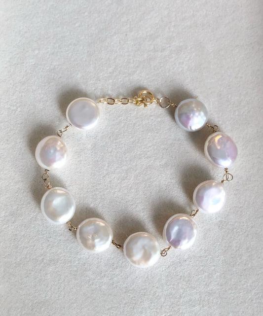 Éclat de Mistissi: Coin Baroque Pearl Bracelet