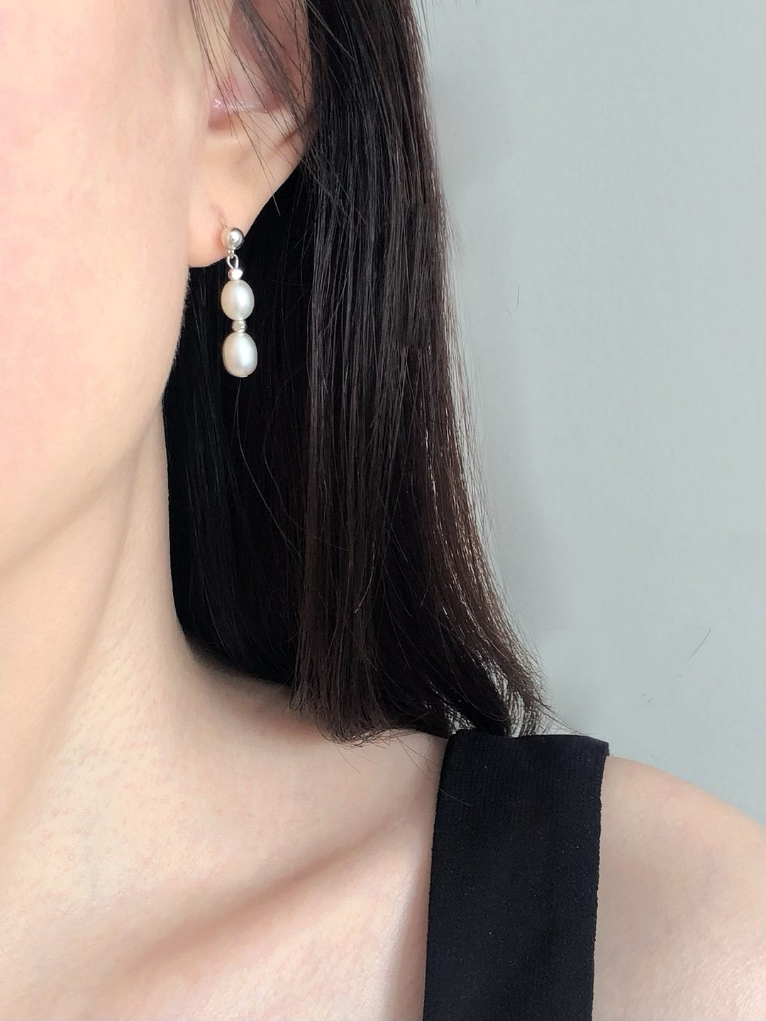 Amour de Mistissi: Rice Freshwater Pearl Earrings