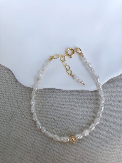 Amour de Mistissi Flower Keshi Pearl Bracelet