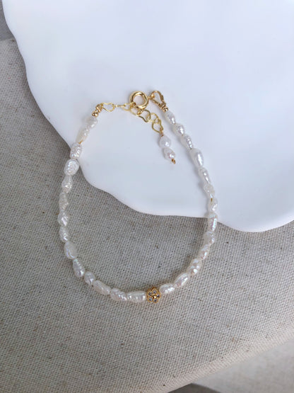 Amour de Mistissi Flower Keshi Pearl Bracelet