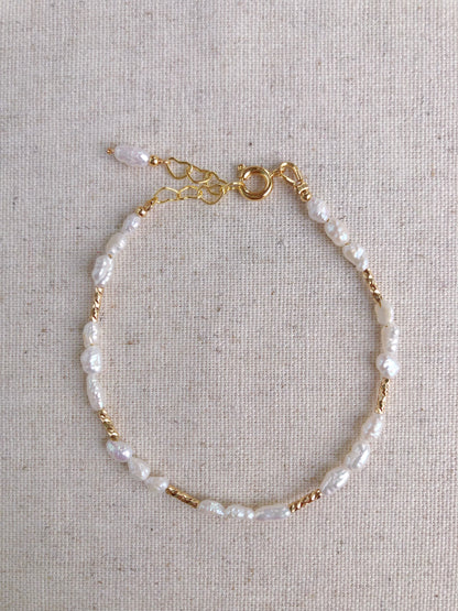 Amour de Mistissi Golden Wave Keshi Pearl Bracelet