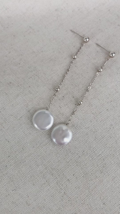 Éclat de Mistissi: Coin Pearl Drop Sterling Silver Earrings