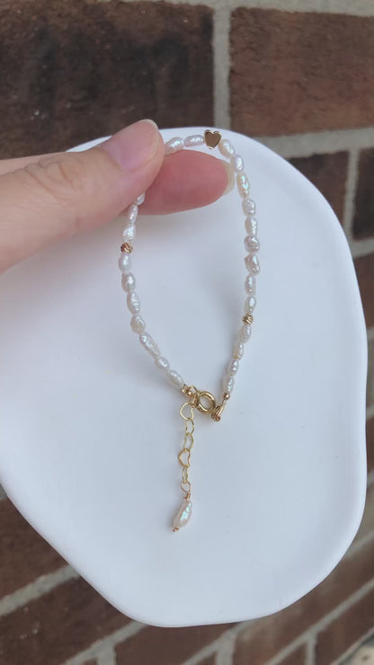 Bracelet en perles Keshi cœur Amour de Mistissi