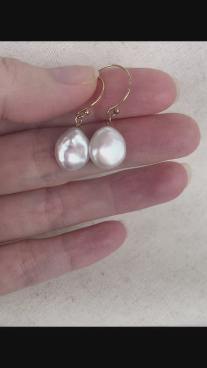 Amour de Mistissi Drop Freshwater Pearl Earrings