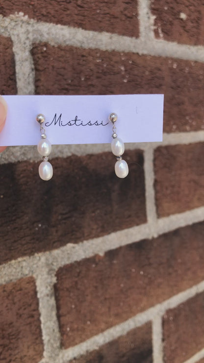 Grain de Lune – Rice Pearl Dangle Earrings