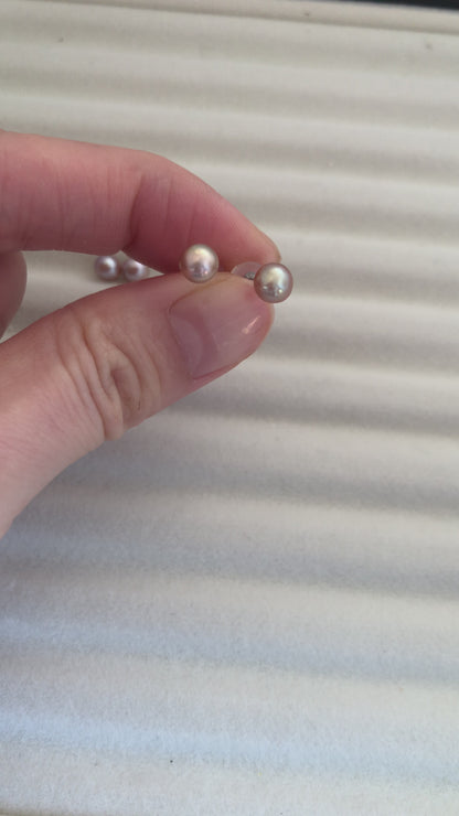 Micro de Mistissi Stud Pearl Earrings